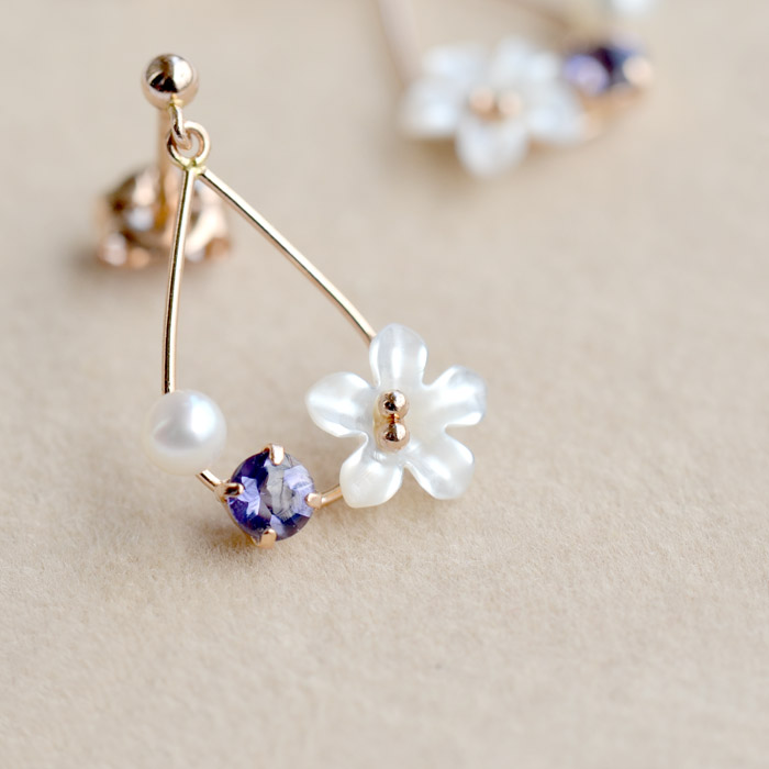 楽天市場】日本製 ピアス K18 お花 フラワー 真珠 パール 18金 真珠