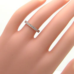 楽天市場】ハーフ エタニティリング ミル打ち ダイヤモンドリング