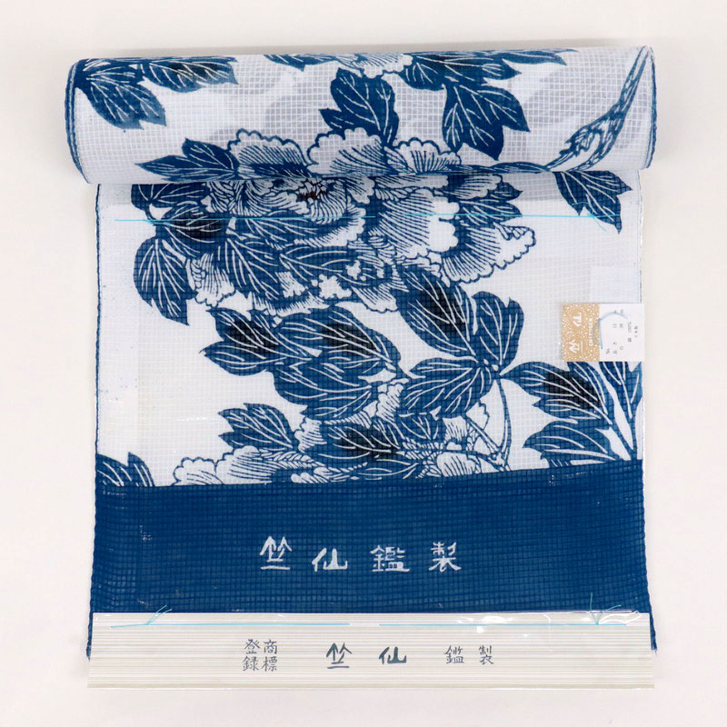 楽天市場】新品 綿紅梅 浴衣 反物 『竺仙』 風に吹かれる牡丹