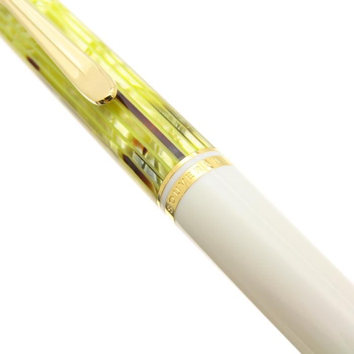 楽天市場】 Pelikan ペリカン ボールペン スーベレーン K400 ホワイト