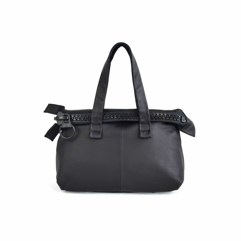 楽天市場】【kawa-kawa公式】 トートバッグ レディース 軽量 本革 上質