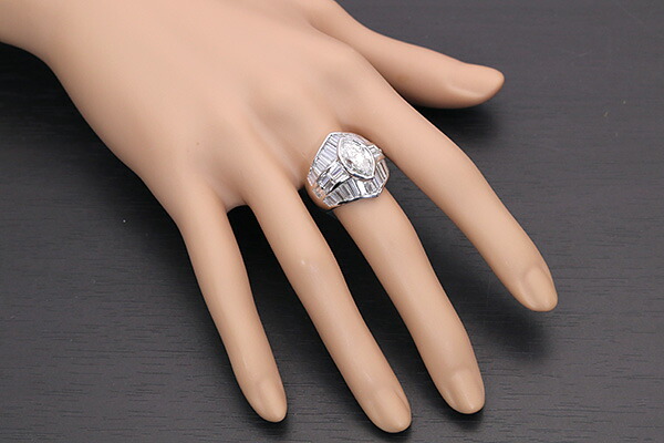 楽天市場】合計7ct 大粒マーキスカットのダイヤモンドはなんと2.86ct