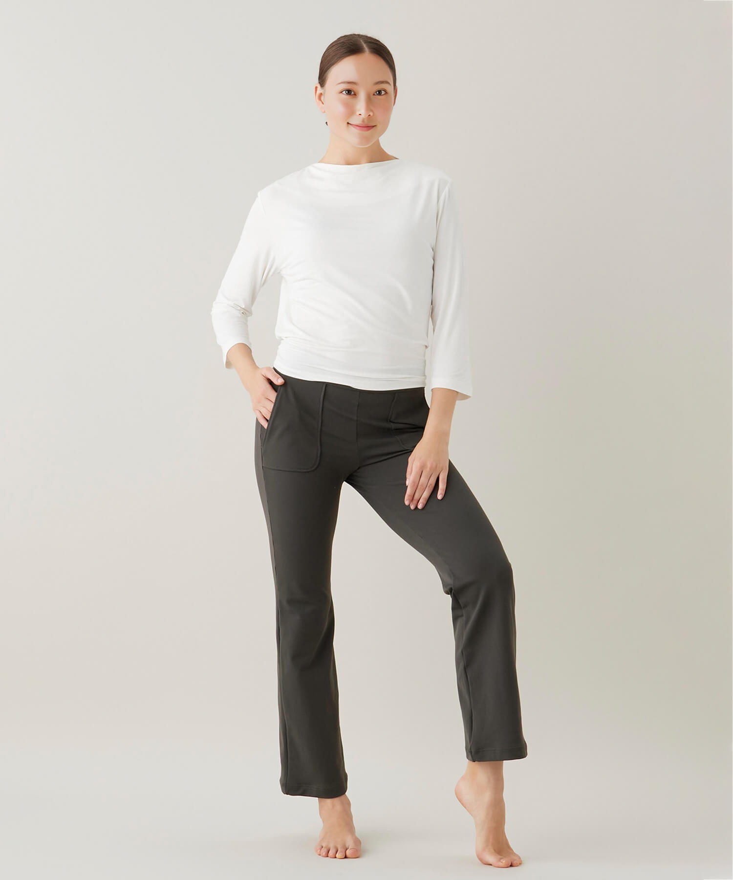 楽天市場】スリア ヨガウェア suria ボトムス パンツ レディース リぺ