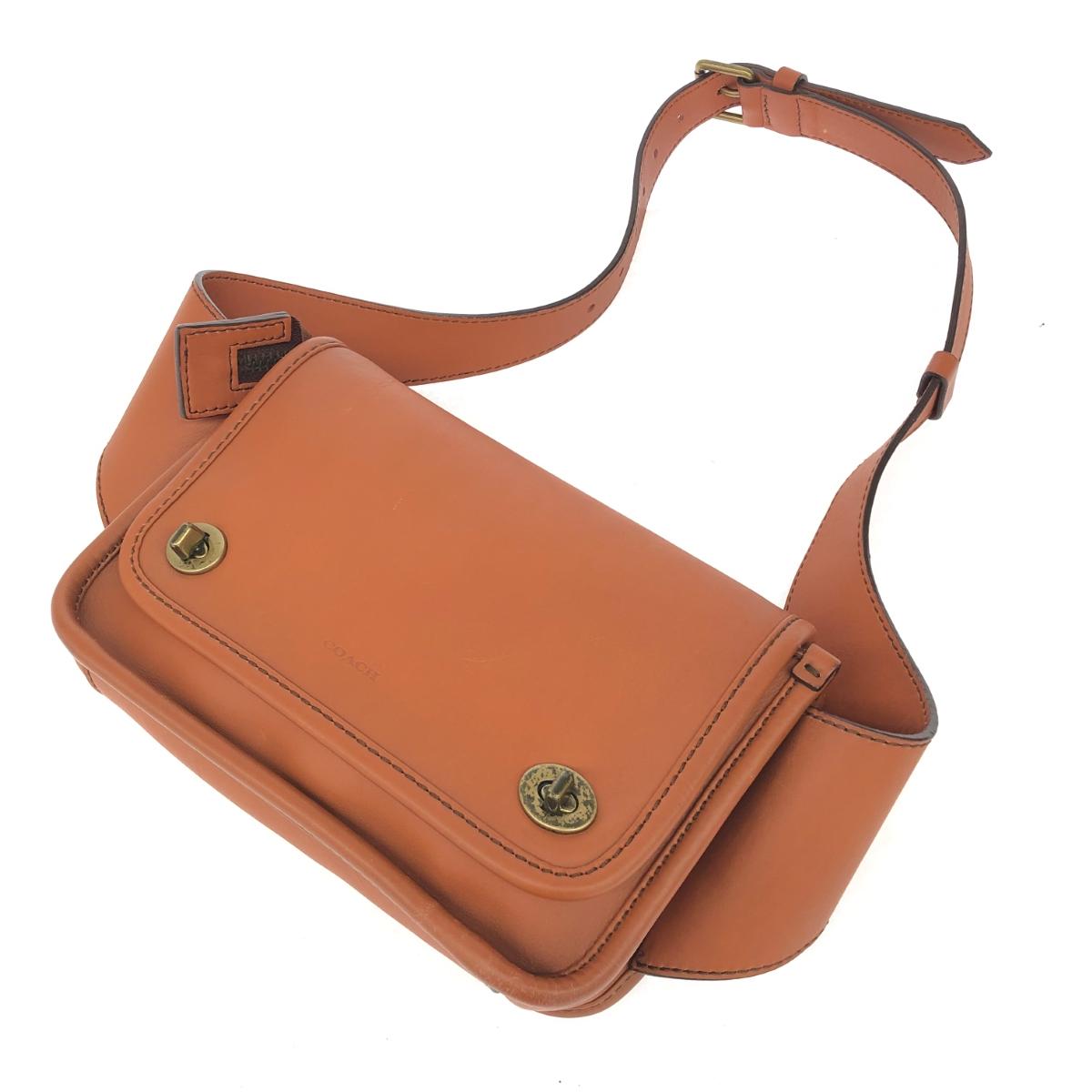 COACH ボディバッグ レザー ブラウン