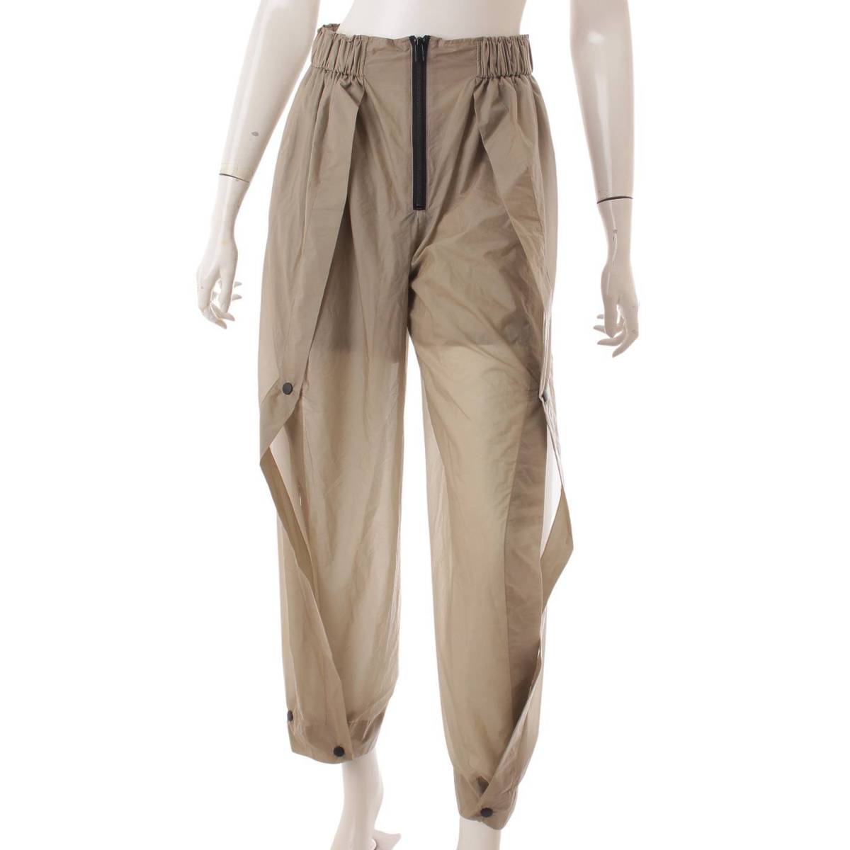 ISSEY MIYAKE ベージュ カーゴパンツ サイズ2 ISSEY MIYAKE ベージュ