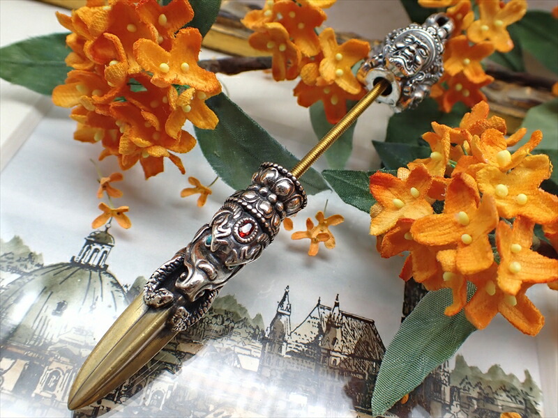 楽天市場】【天珠用装飾品】 金剛降魔杵法器 プルパ 金剛杭 三面憤怒尊