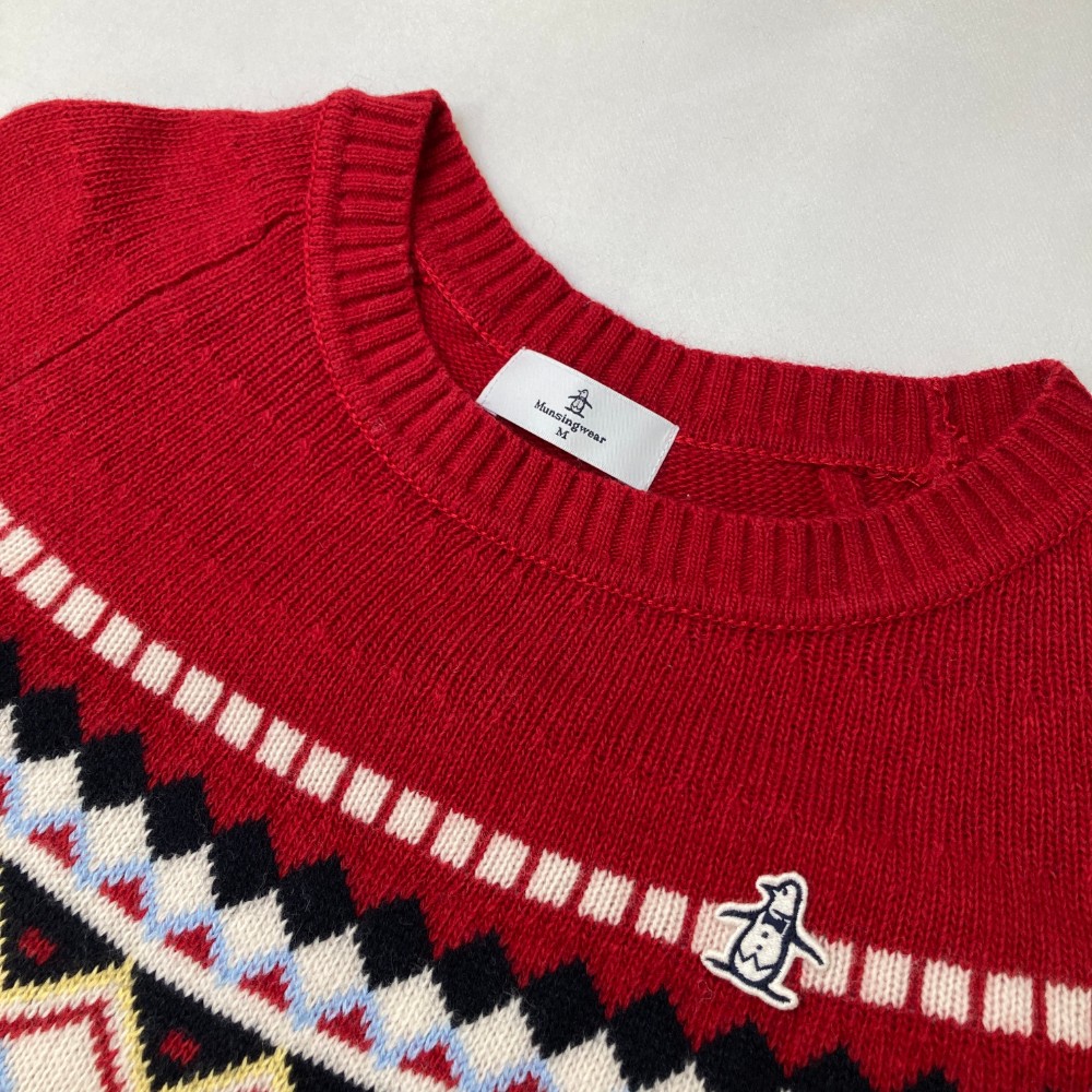 楽天市場】MUNSING WEAR マンシングウェア ニットセーター 総柄 レッド