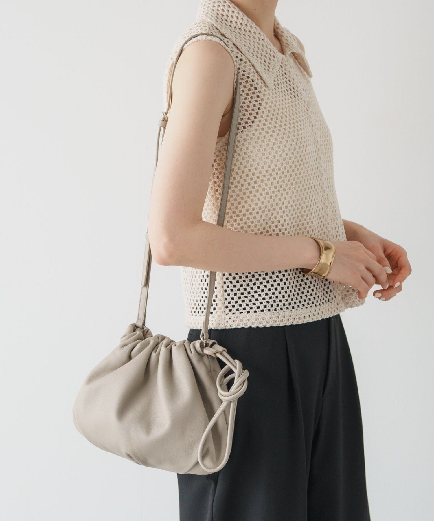 russet｜レザー巾着4WAYショルダーバッグ | Rakuten Fashion(楽天