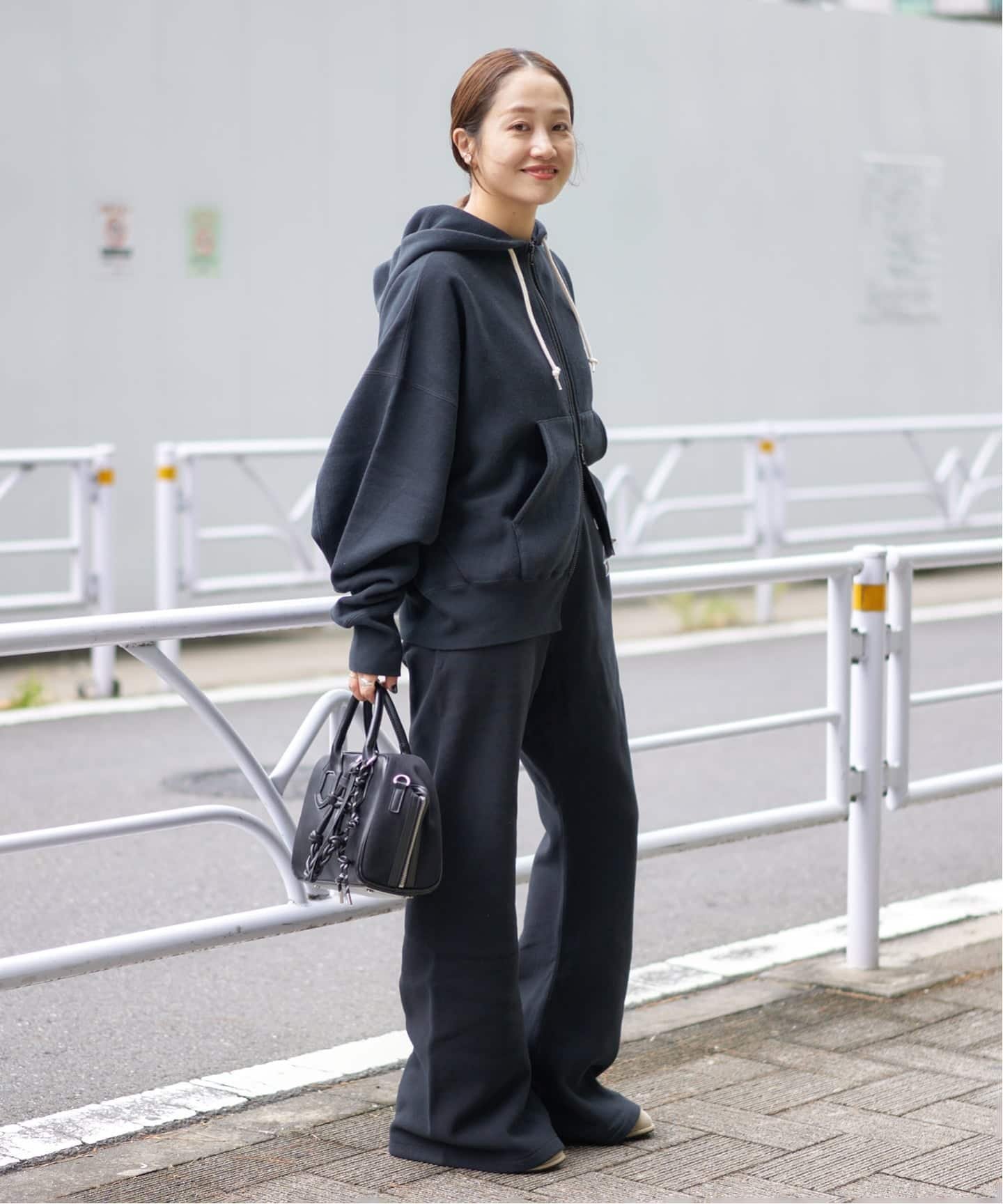 JOURNAL STANDARD｜別注【CHAMPION*JOURNAL STANDARD by HOLIDAY