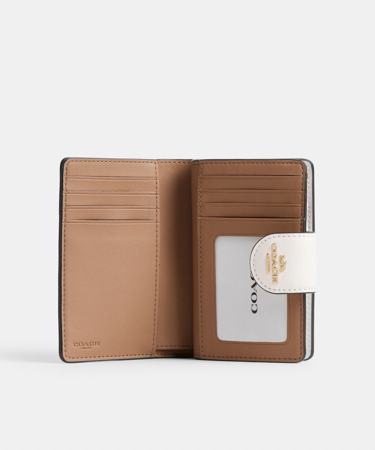 COACH OUTLET｜【公式】ミディアム コーナー ジップ ウォレット