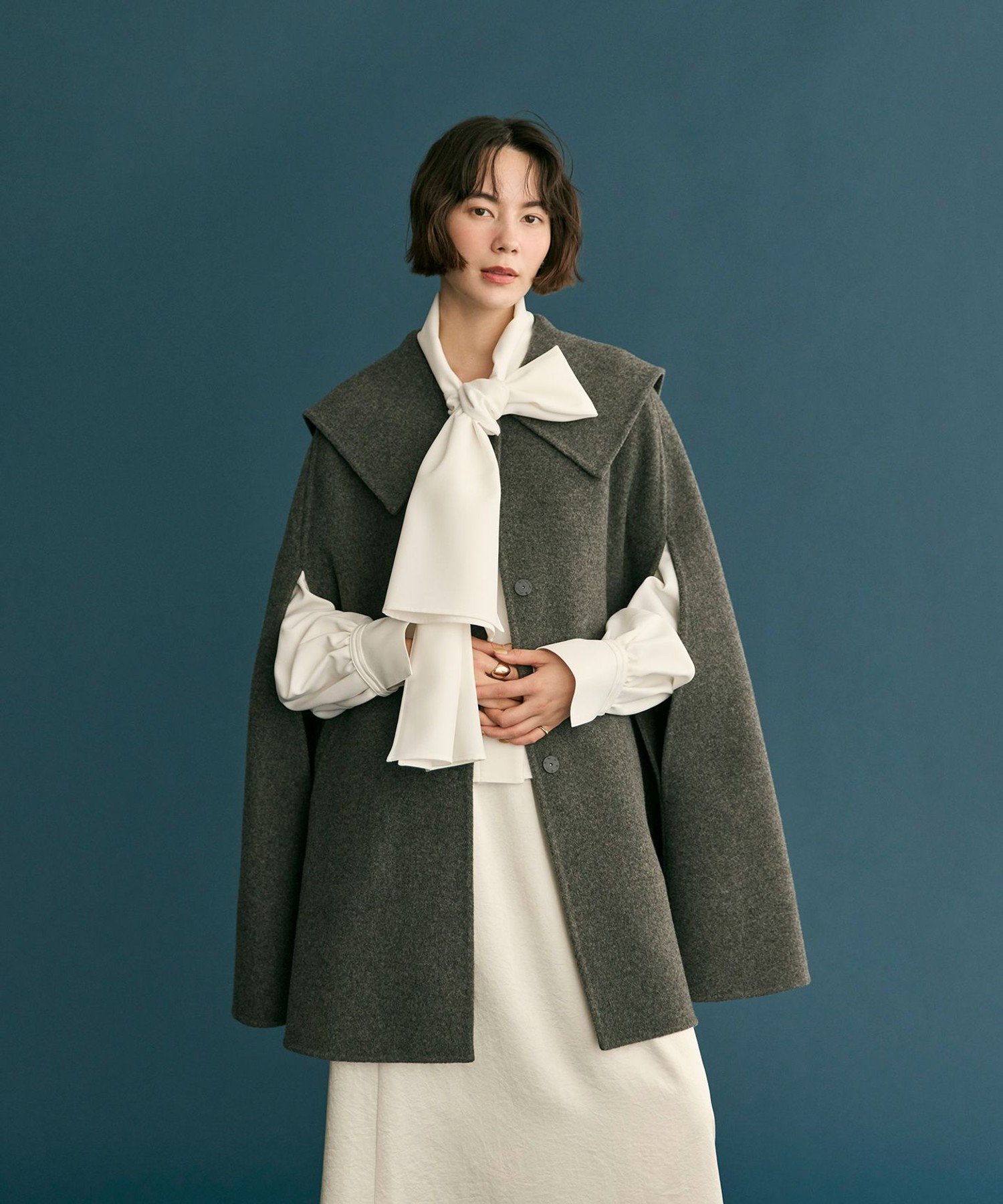 Newans｜セーラーカラーダブルフェイスケープコート | Rakuten Fashion