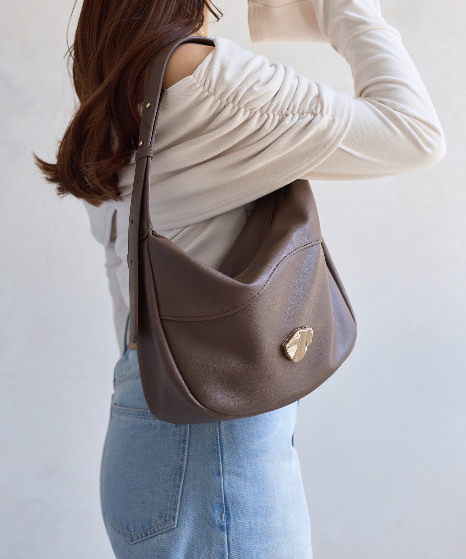 Thevon.｜【Yuna&Mayuコラボ企画】ニュアンスワンハンドルバッグ