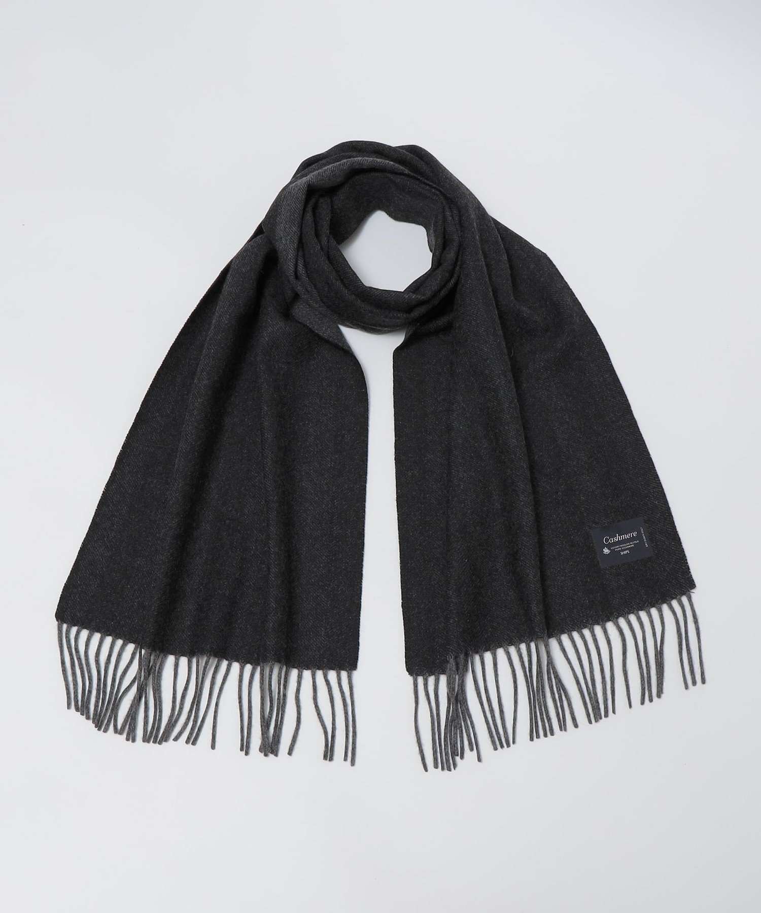 伊）アルテの、折りヘリンボーンのホワイトカシミア100%のリバーシブル