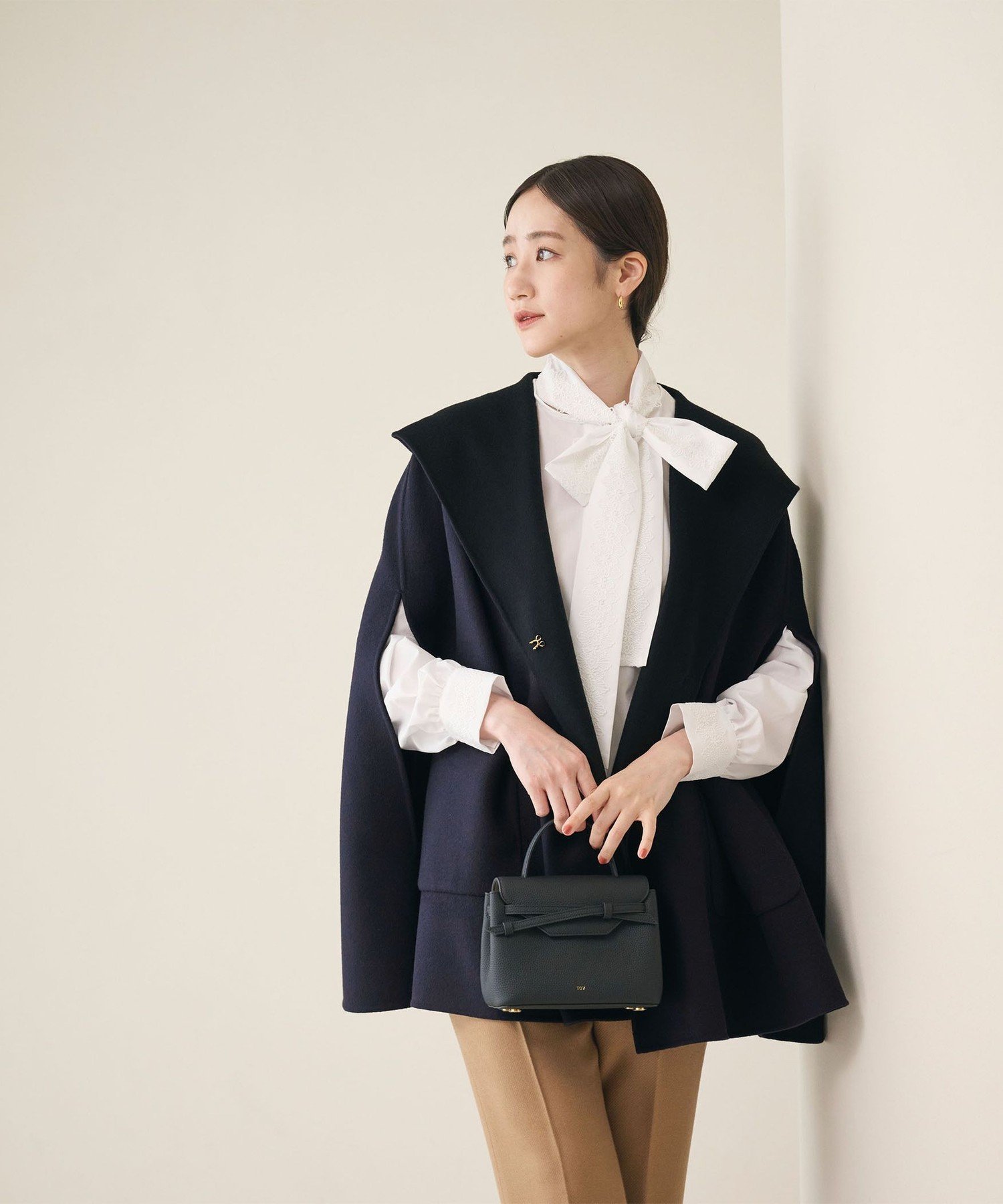 UNITED ARROWS｜バイカラー リバー フードケープ | Rakuten Fashion