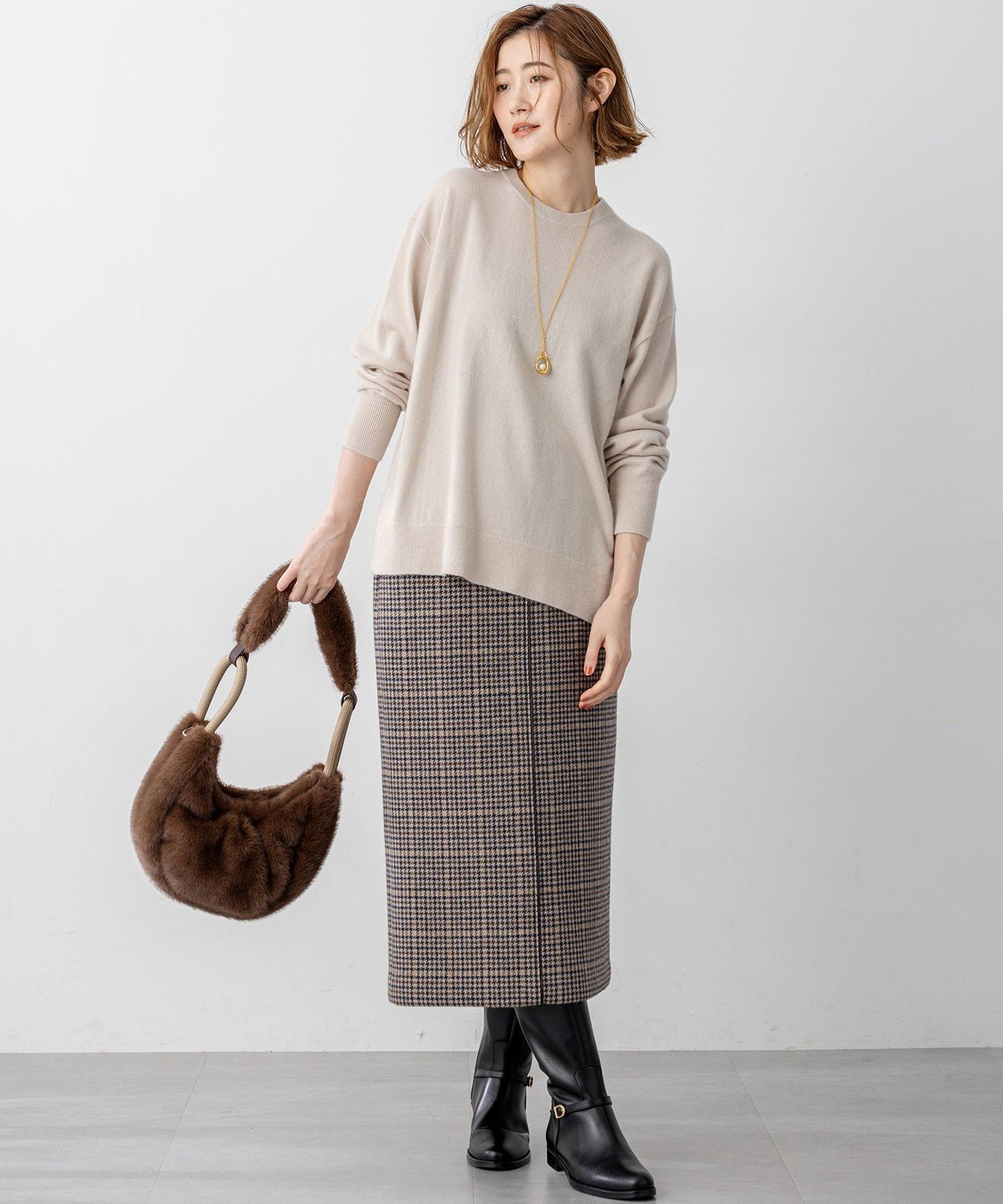 23区｜【見上愛さん着用/Oggi・STORY掲載】ピュアカシミヤ クルー