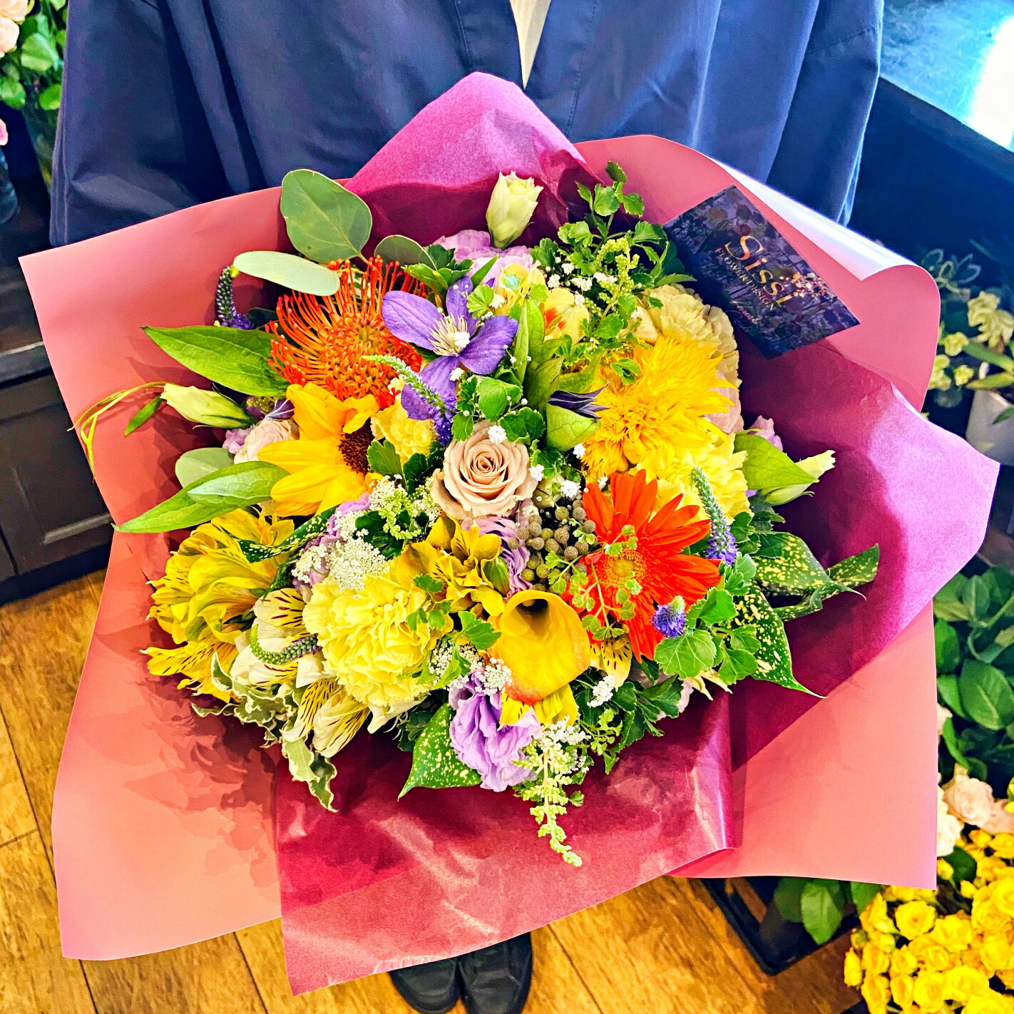 楽天市場】【最短 翌日届け 13時まで】 花束 ギフト 花 ラウンドブーケ