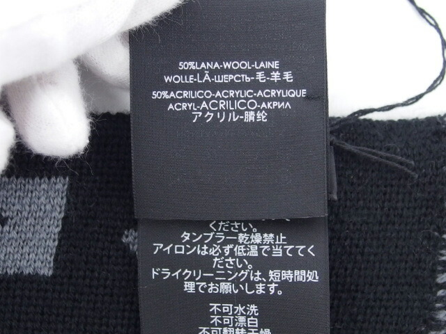 楽天市場】バレンシアガ フットボールスカーフ ロゴマフラー ブラック