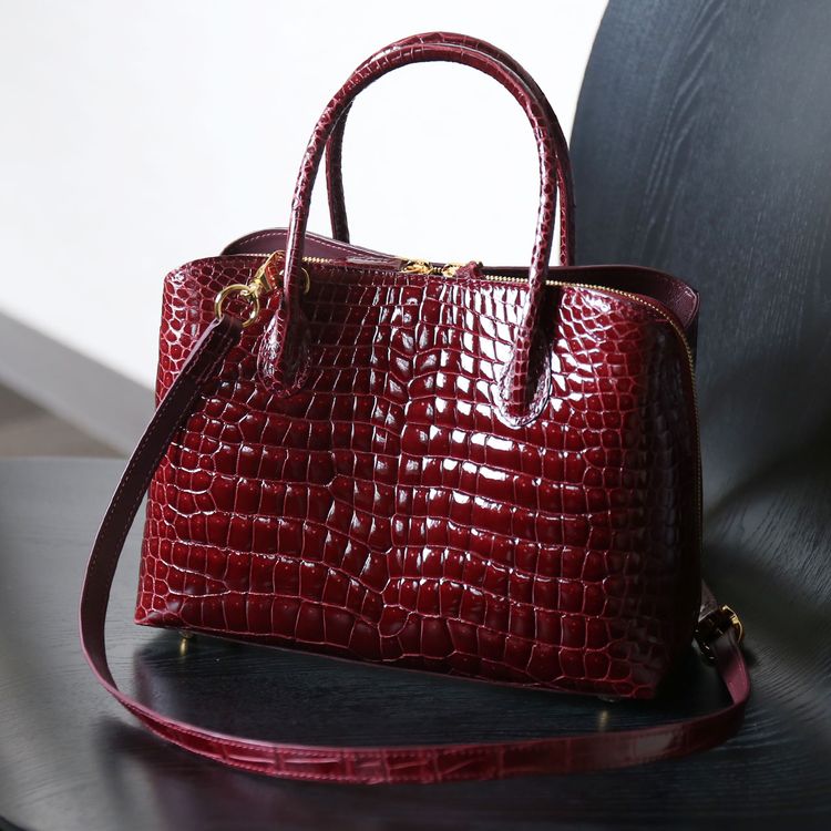 楽天市場】スモール クロコダイル シャイニング 加工 ハンドバッグ
