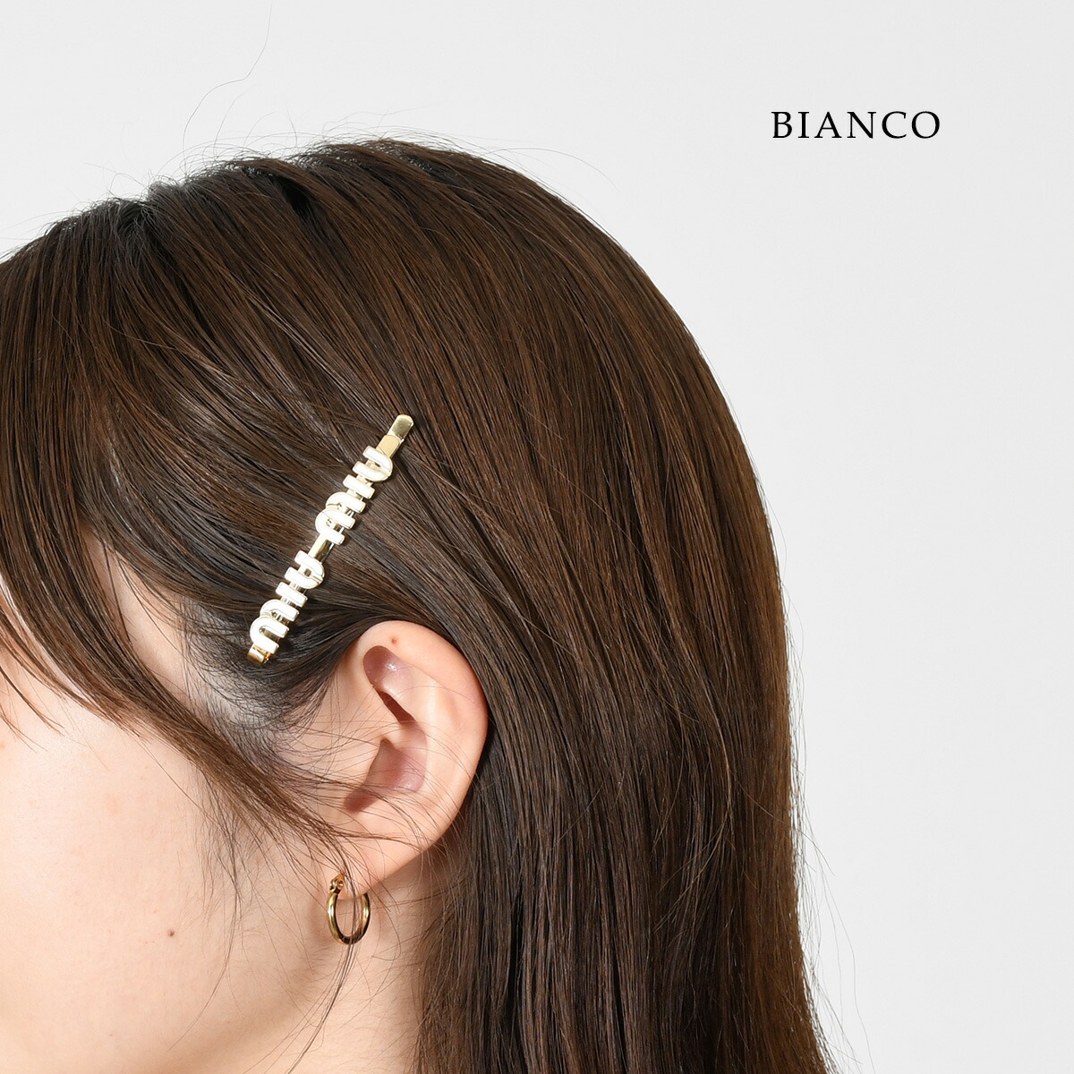 極美品 MIU MIU エナメル メタル ヘアクリップ ホワイト 51F146