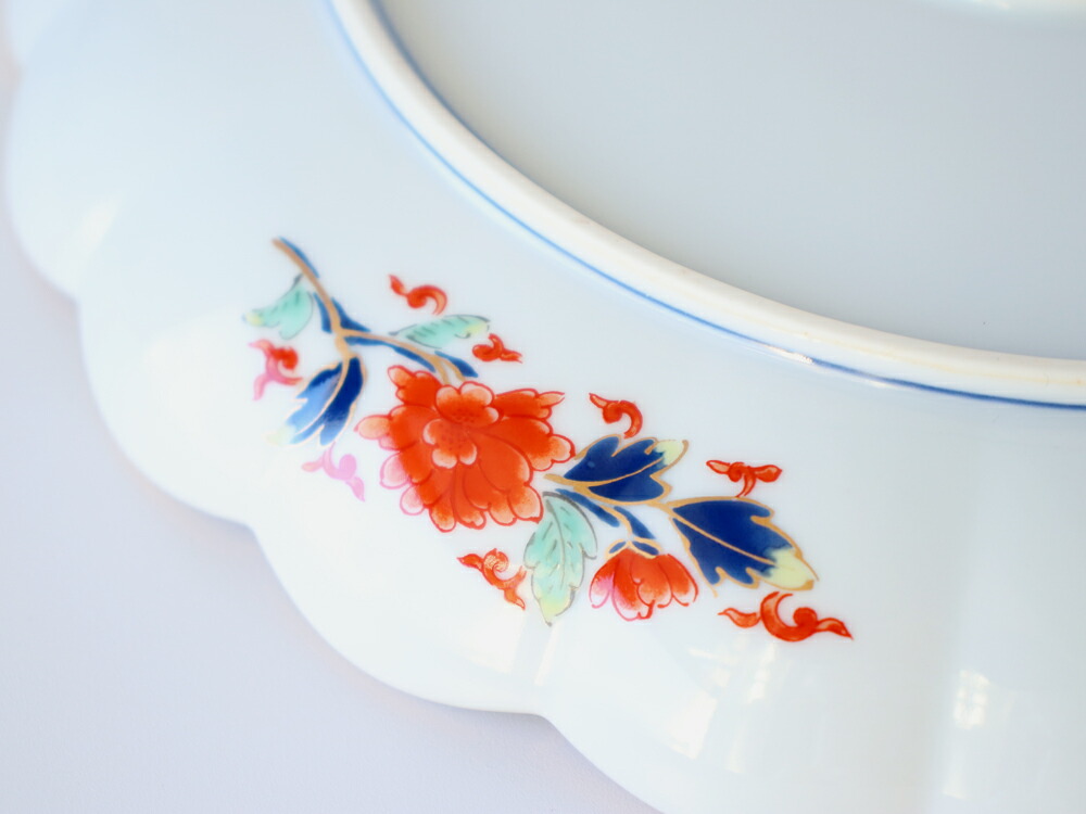 楽天市場】林九郎窯 古伊万里様式 菊割花地紋 プレート24cm【 波佐見焼