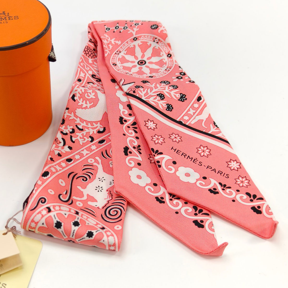 楽天市場】HERMES エルメス スカーフ ツイリー シルク ピンク PEUPLE