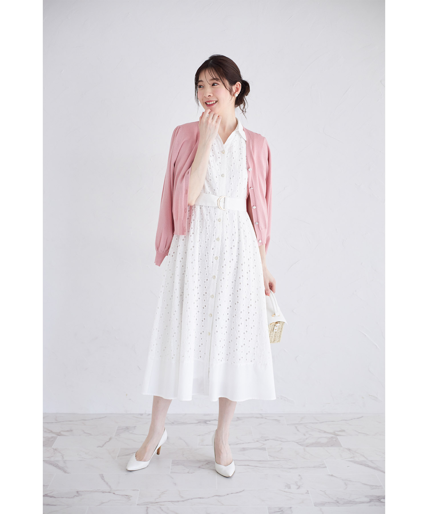 楽天市場】ベルト付き花釦フラワーコットンレースシャツワンピース