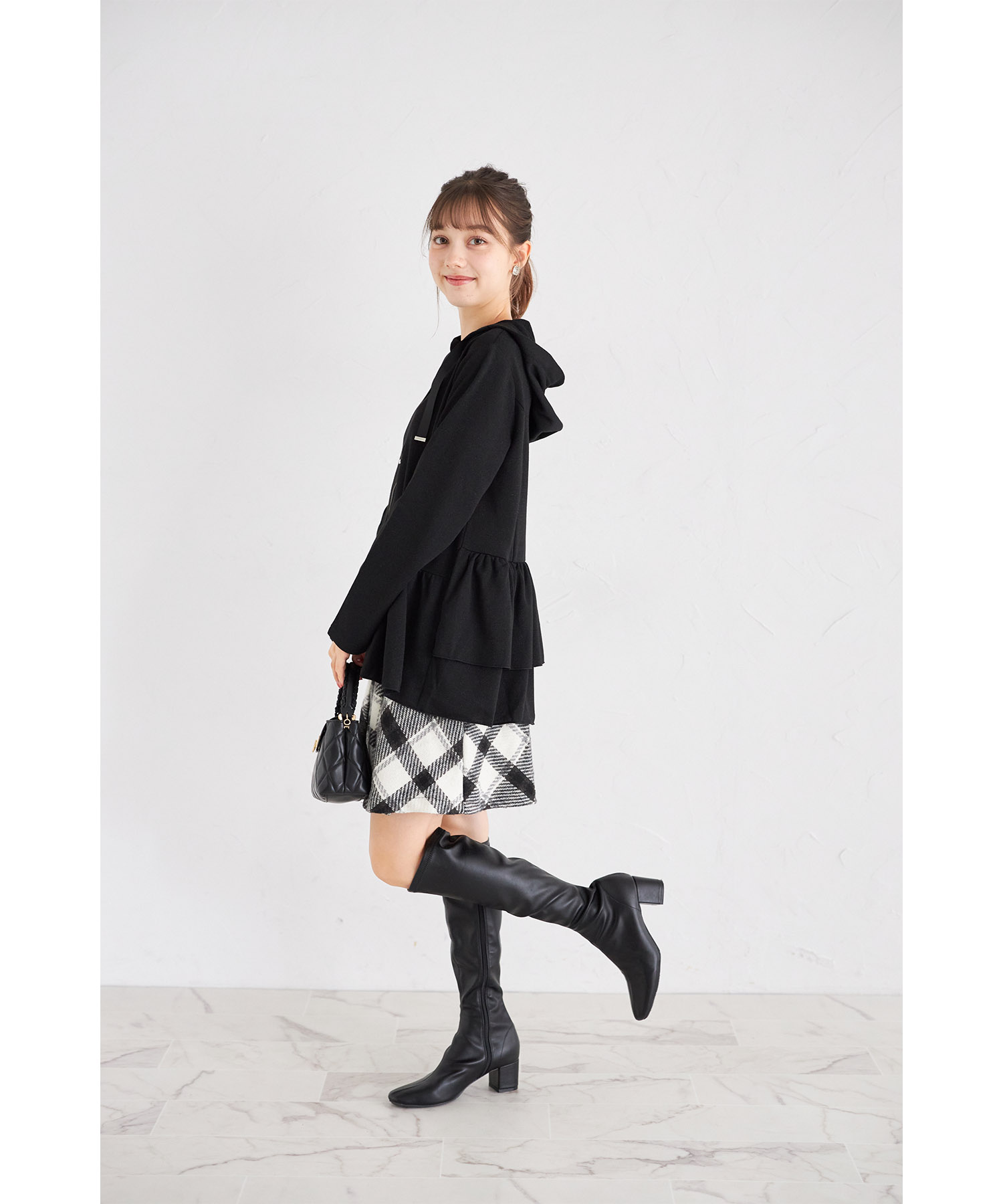 楽天市場】チェック柄タック入り台形ミニスカート【mardy マーディ