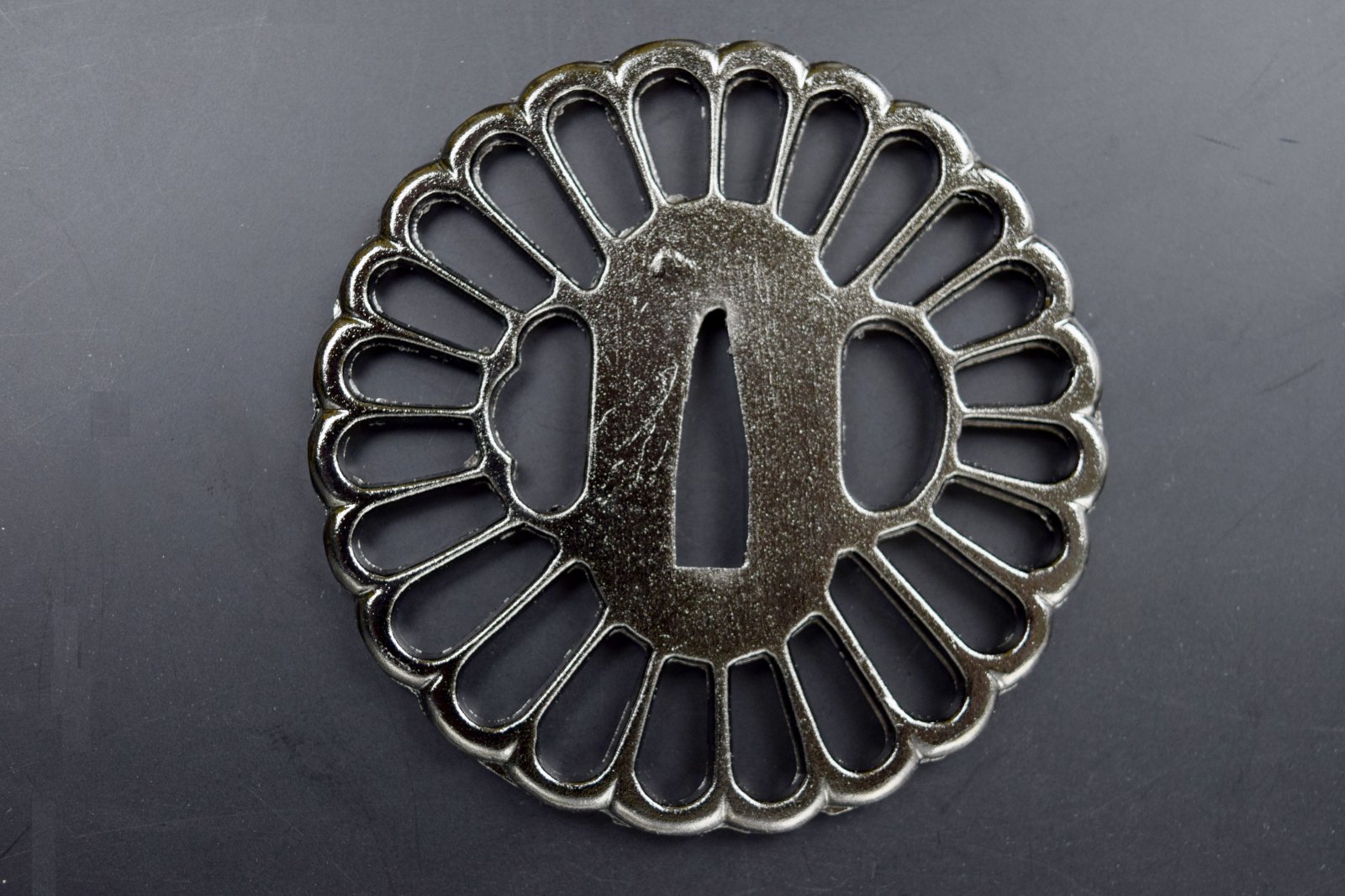 楽天市場】V.ROAD 鍔 菊透かし・黒 TU-12 メール便にてお届け手配