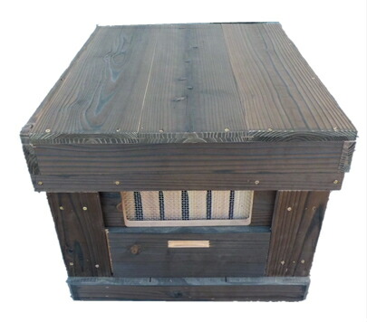 楽天市場】ミツバチ 巣箱 焼杉 ブラシ仕上げ 幅550×奥行450×高さ340