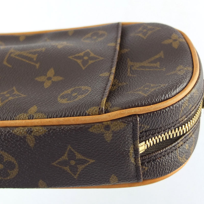 ルイヴィトン ショルダーバッグ モノグラム ポシェットガンジュ ボディ