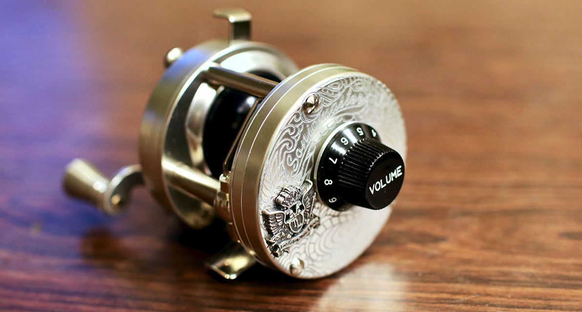 津波ルアーズ ソニックマスター タバコサンバースト Sonic Tatsumaki