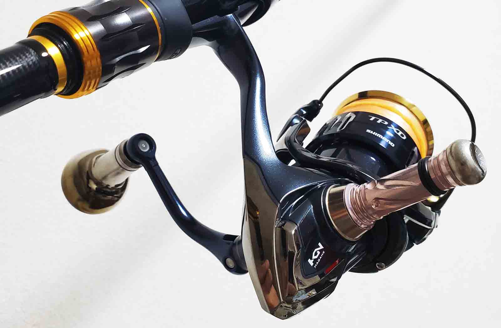 リール SHIMANO TWIN POWER XD C3000HG リール SHIMANO TWIN POWER XD