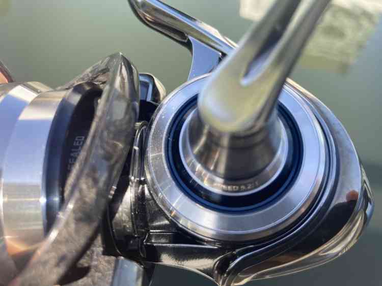 18 イグジスト LT3000S-Cのスペックとインプレ | 釣りクラウド