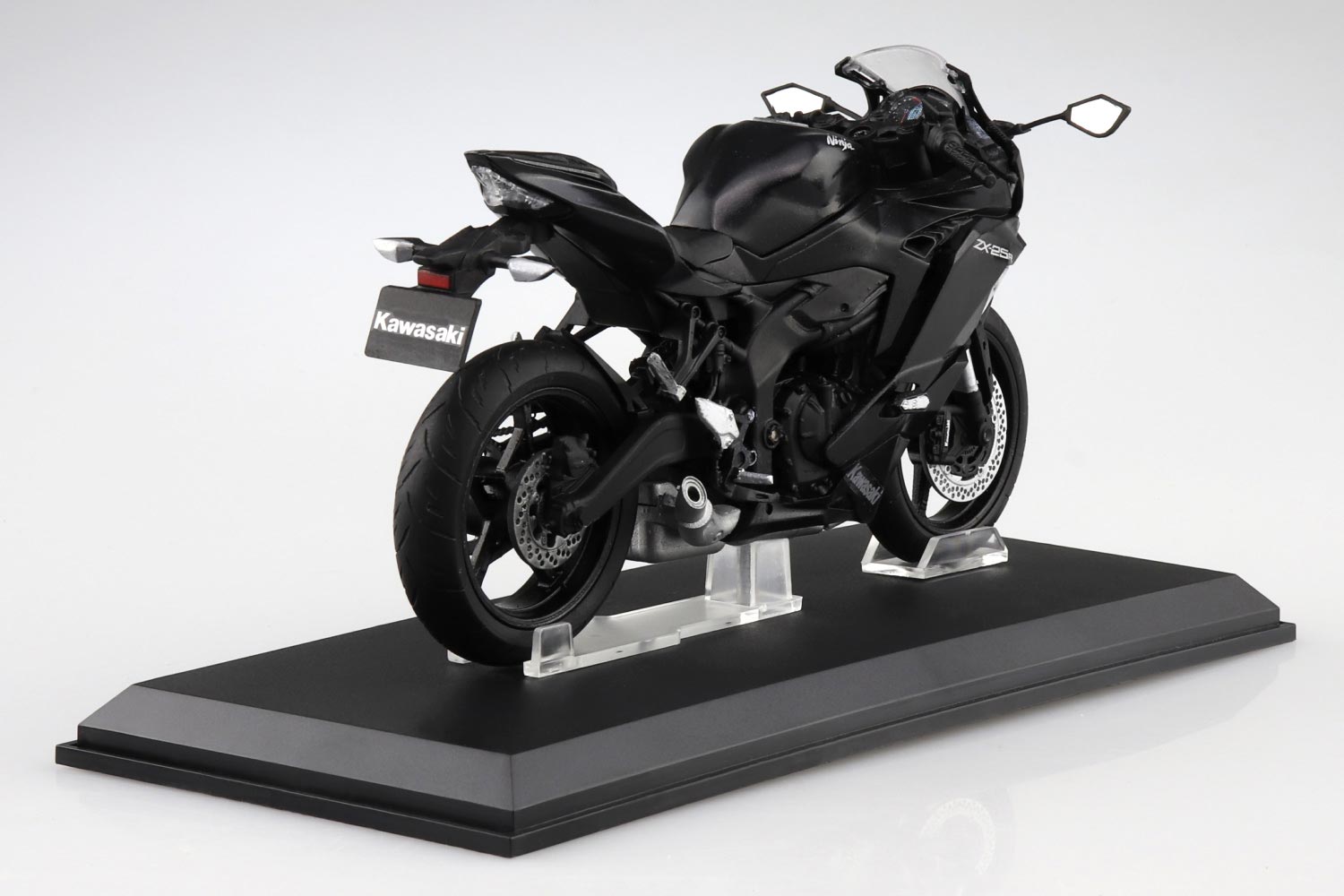 109717 1/12完成品バイク KAWASAKI Ninja ZX-25R メタリックスパーク