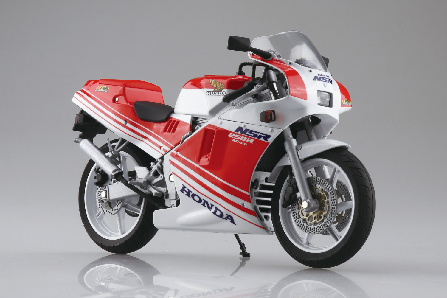Honda NSR250R '88 ファイティングレッド/ロスホワイト【4905083111567