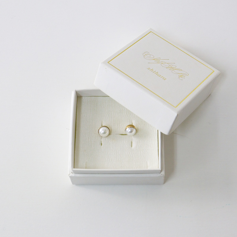 シハラ Shihara ハーフパールピアス 90° K18YG « ブランド衣類 宅配