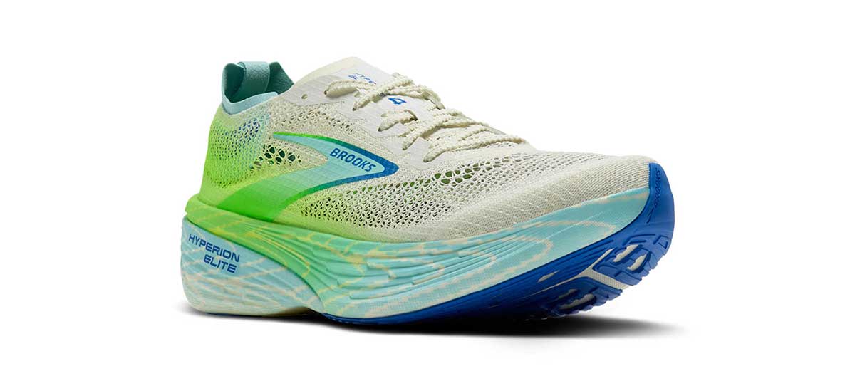 BROOKS】勝利へ導くための新素材｢DNA GOLD｣を搭載した｢HYPERION ELITE