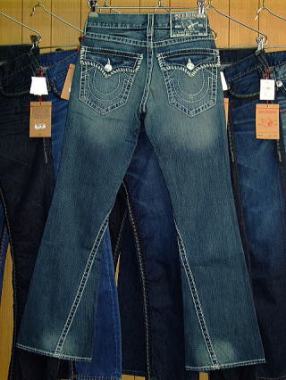 トゥルーレリジョン JOEY BIG T