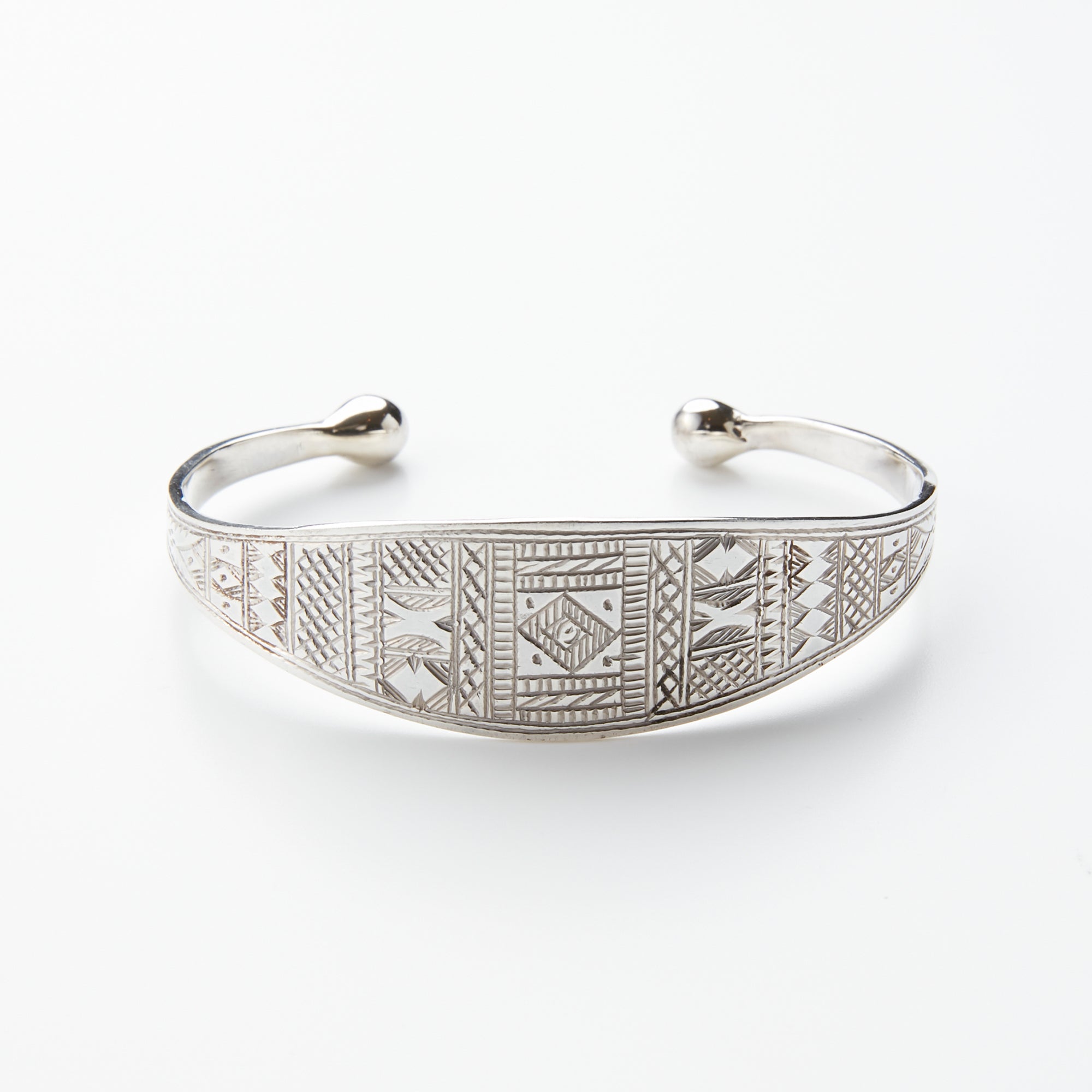 c*e様 ADAWAT'N TUAREGバングルペア