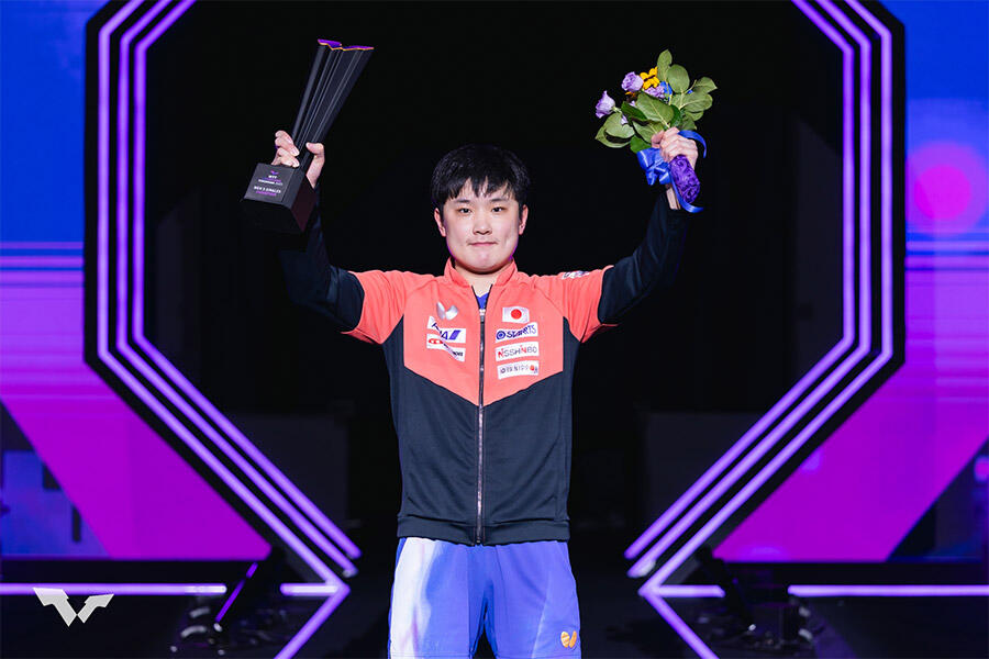張本智和が世界王者を下して地元で劇的V！女子は早田と大藤がベスト8