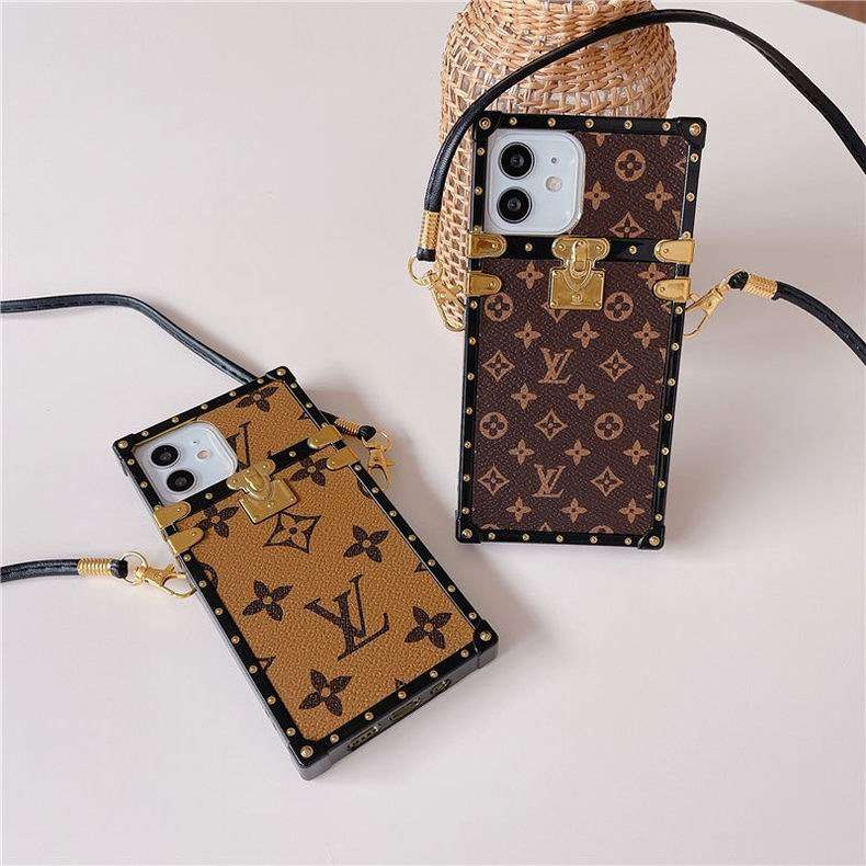 LV Trunk Case iPhone 15 / Pro / Plus / Pro Max - uCaseSpot