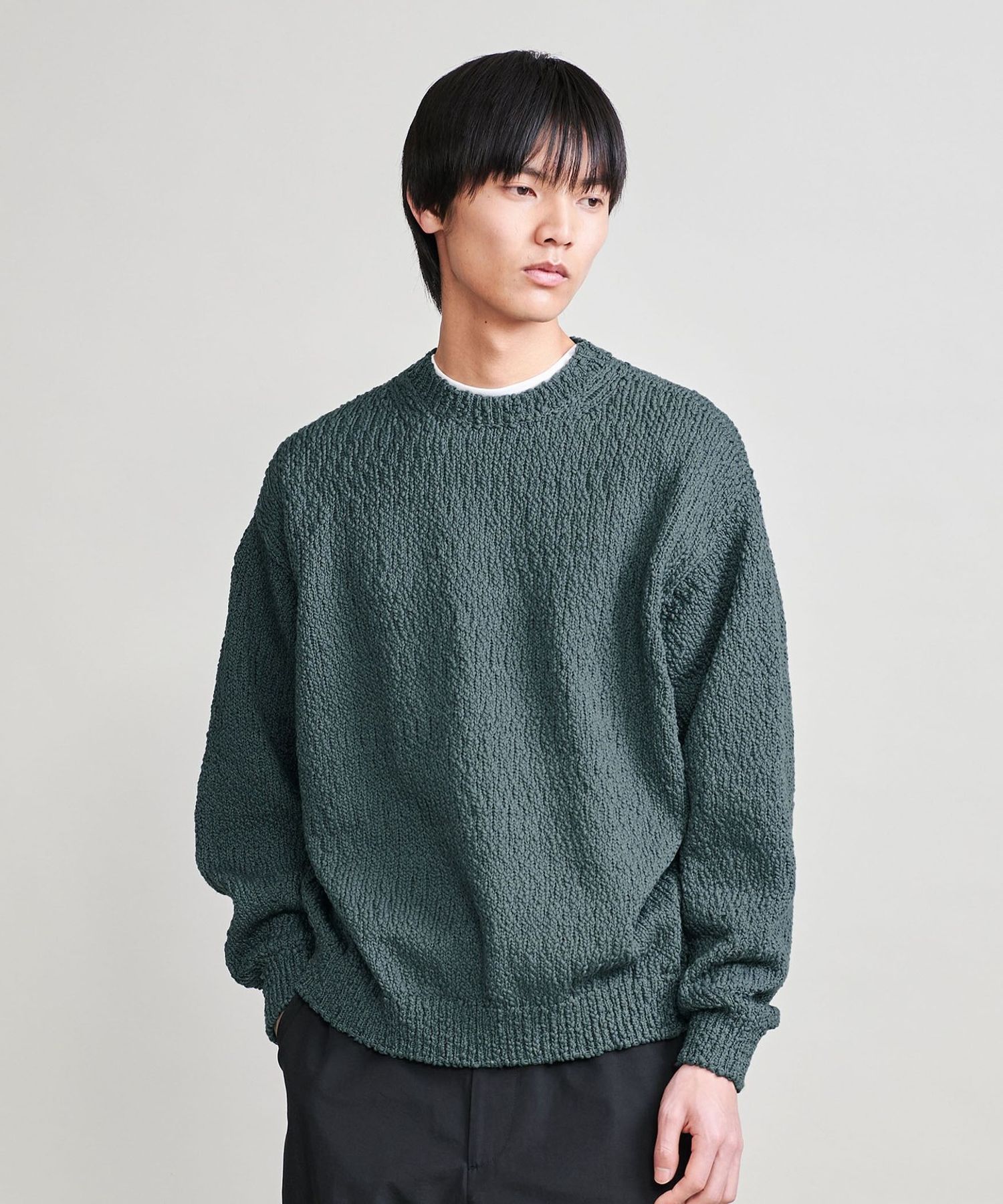 H＞バンプコットン ワイドクロップド クルーネックニット