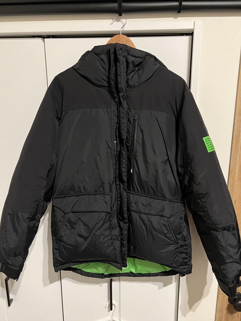 CHALLENGER Black Down Jacket