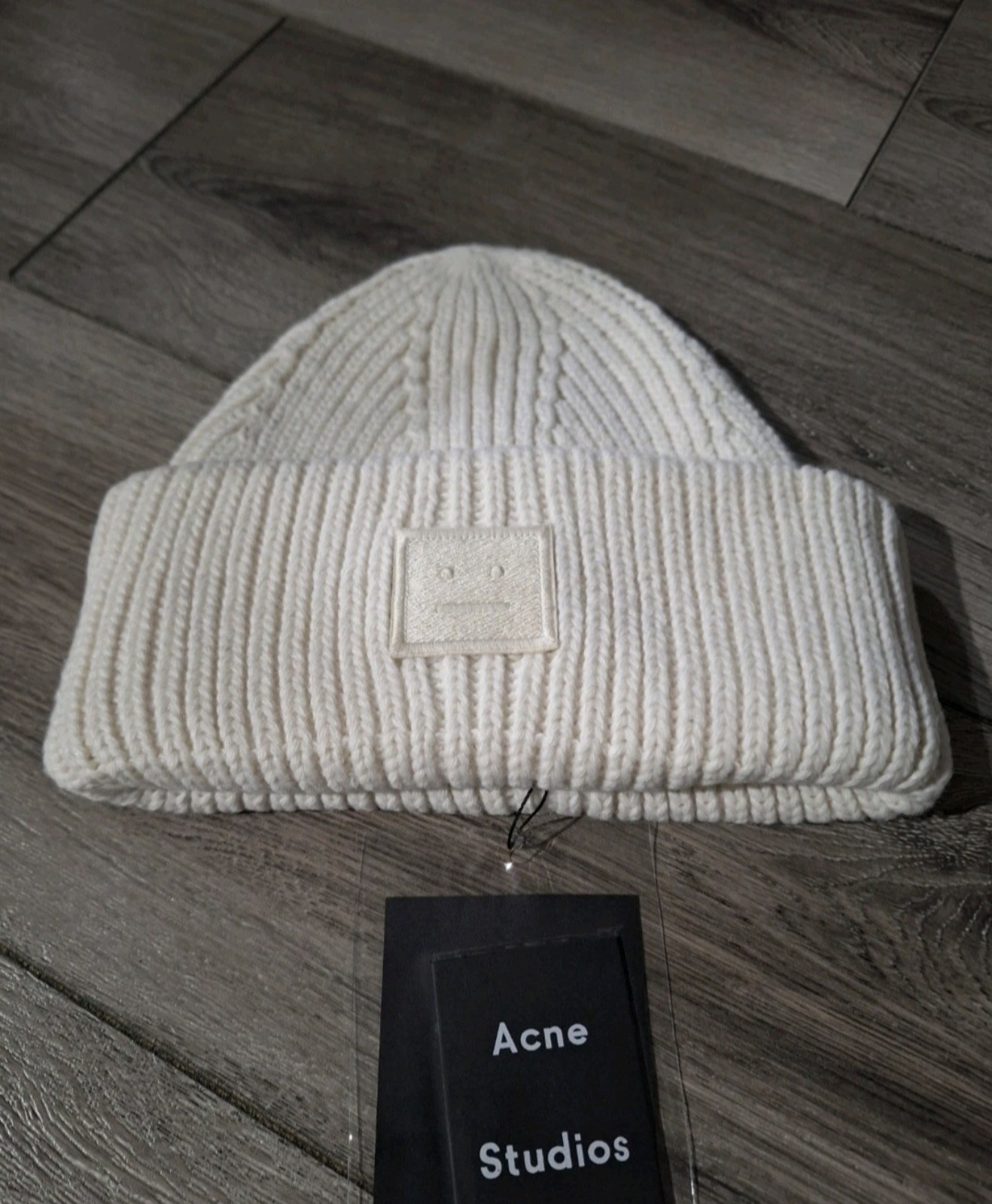 Acne Studios Hats for Women Deals - New and used pre-owned Finds