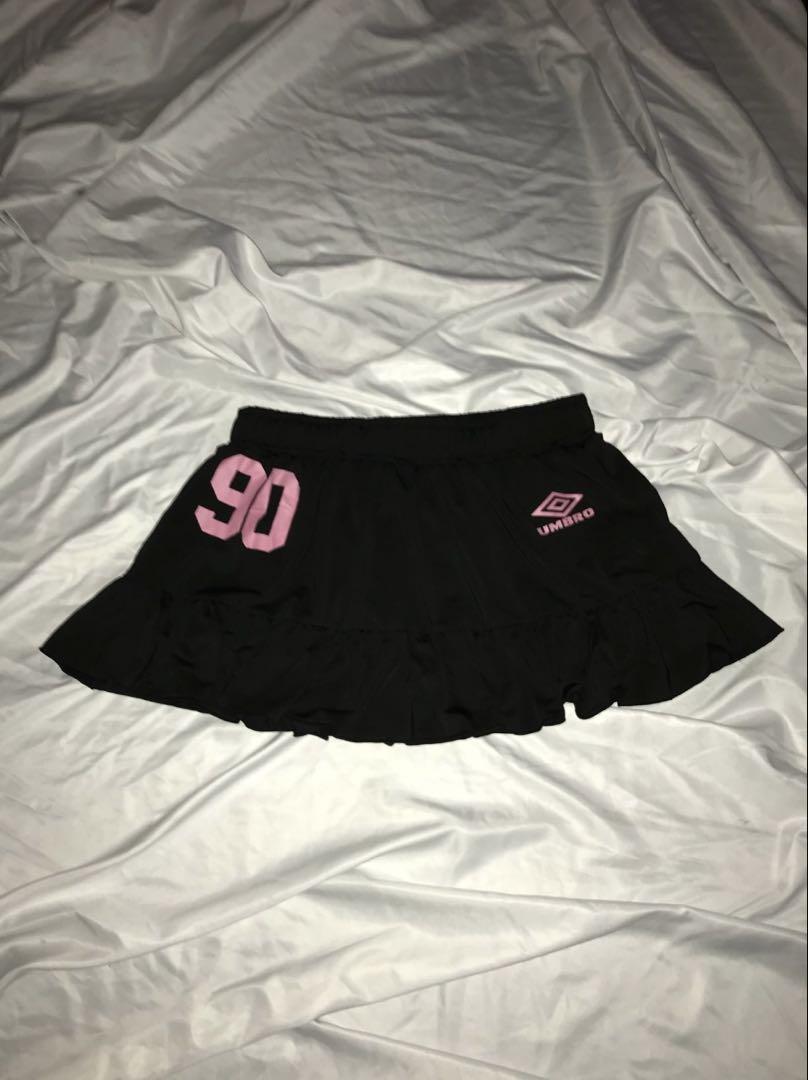 9090girl girl × umbro Leopard Off Shoulder Tee × umbro Leopard Off