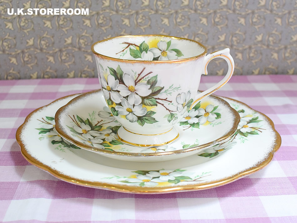 UKストアルーム RA193 Royal Albert ロイヤルアルバート ホワイト