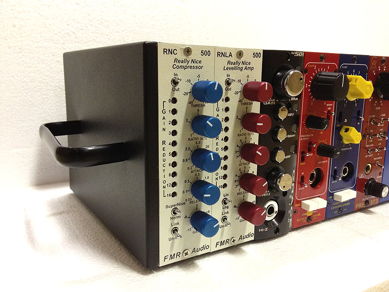 FMR Audioの定番コンプ2機種がAPI 500モジュールになりました