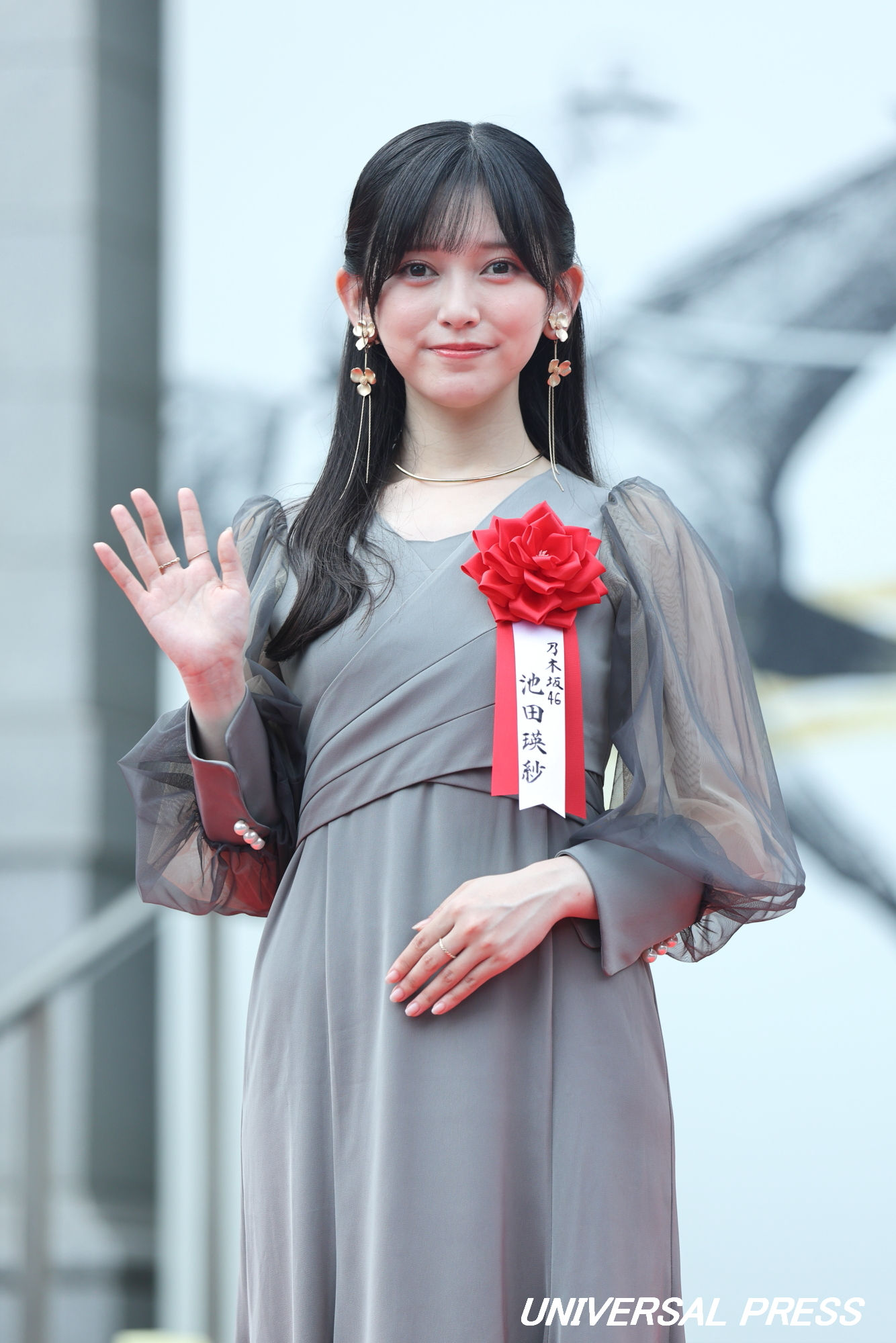 乃木坂46池田瑛紗がJRA創立70周年特別展示「世界一までの蹄跡」テープ