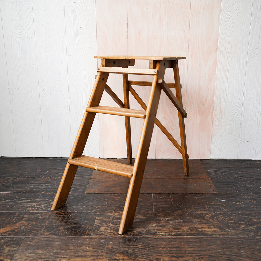 アンティーク 折畳みウッドステップラダー(脚立)（Y-881