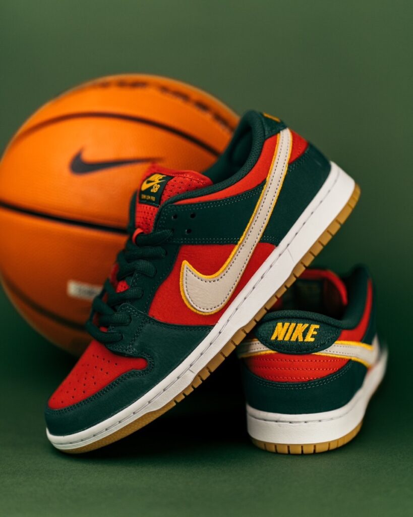 NIKE SB DUNK LOW PRM26.5 24時間以内発送 NIKE SB DUNK LOW PRM26.5